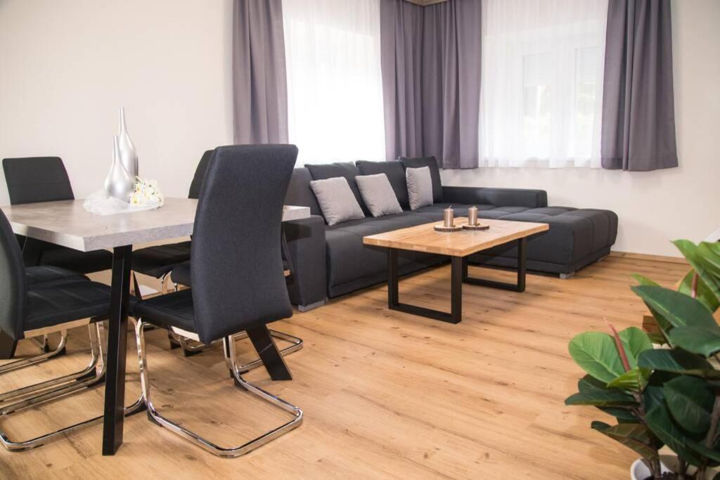 Rochus Appartements Sautens Exterior photo