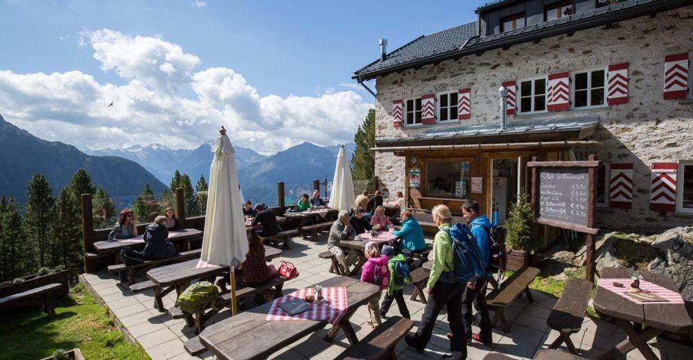 Rochus Appartements Sautens Exterior photo